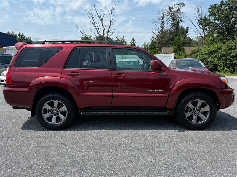 2006 Toyota 4Runner Limited Sport photo 4