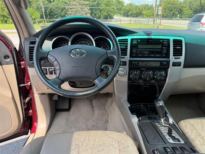 2006 Toyota 4Runner Limited   - Photo 12 - Jonestown, PA 17038