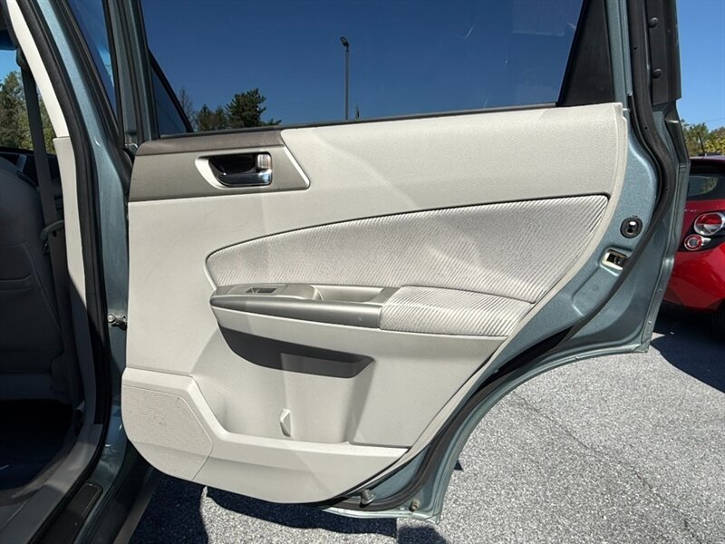 2010 Subaru Forester 2.5X Premium - Photo 17 - Jonestown, PA 17038