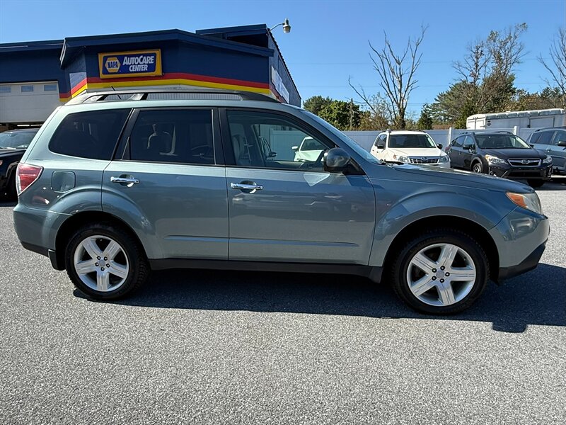2010 Subaru Forester 2.5X Premium - Photo 5 - Jonestown, PA 17038