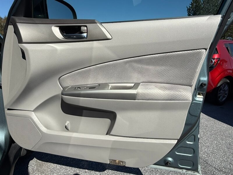 2010 Subaru Forester 2.5X Premium - Photo 20 - Jonestown, PA 17038
