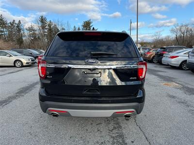 2016 Ford Explorer XLT   - Photo 7 - Jonestown, PA 17038