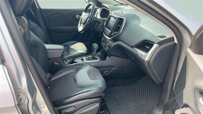 2015 Jeep Cherokee Trailhawk   - Photo 19 - Jonestown, PA 17038
