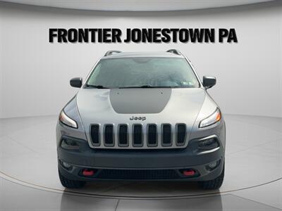 2015 Jeep Cherokee Trailhawk   - Photo 2 - Jonestown, PA 17038
