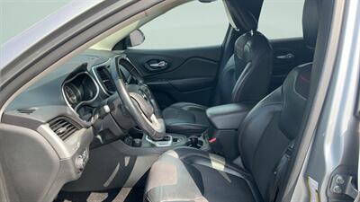 2015 Jeep Cherokee Trailhawk   - Photo 13 - Jonestown, PA 17038