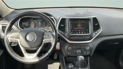 2015 Jeep Cherokee Trailhawk   - Photo 7 - Jonestown, PA 17038