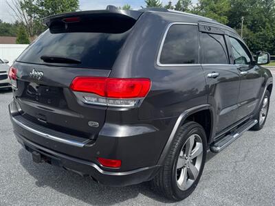 2014 Jeep Grand Cherokee Overland   - Photo 4 - Jonestown, PA 17038