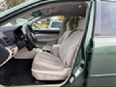 2013 Subaru Outback 2.5i Premium   - Photo 10 - Jonestown, PA 17038