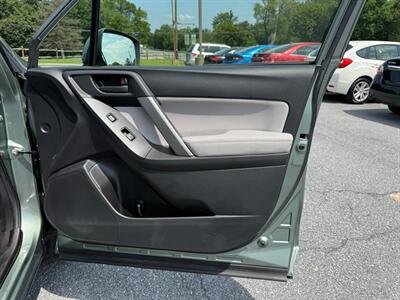 2014 Subaru Forester 2.5i Premium   - Photo 20 - Jonestown, PA 17038