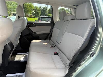 2014 Subaru Forester 2.5i Premium   - Photo 14 - Jonestown, PA 17038