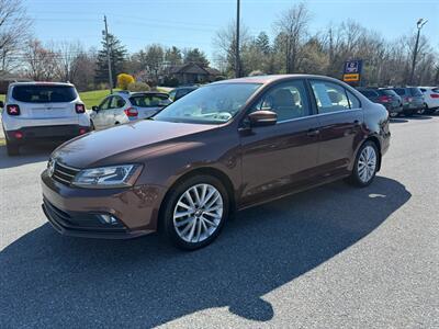 2016 Volkswagen Jetta 1.8T SEL - Photo 2 - Jonestown, PA 17038