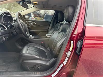 2015 Chrysler 200 C   - Photo 9 - Jonestown, PA 17038