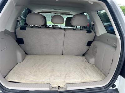 2009 Ford Escape Hybrid   - Photo 13 - Jonestown, PA 17038