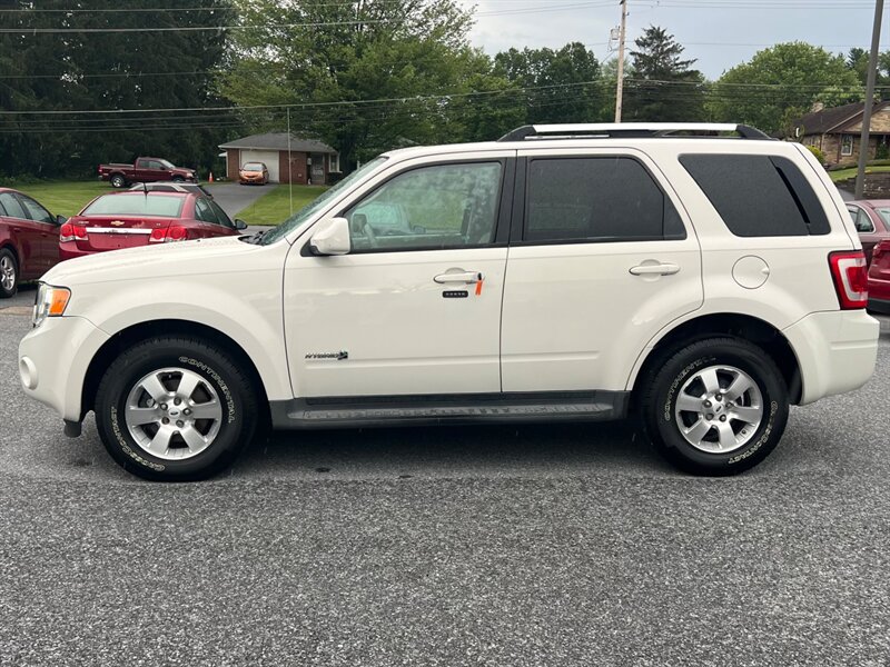 2009 Ford Escape Hybrid - Photo 1 - Jonestown, PA 17038