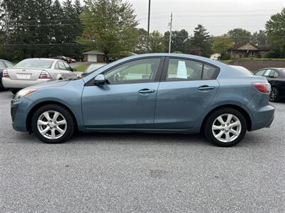 2011 Mazda Mazda3 i Touring   - Photo 1 - Jonestown, PA 17038