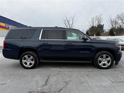 2019 Chevrolet Suburban LT   - Photo 5 - Jonestown, PA 17038