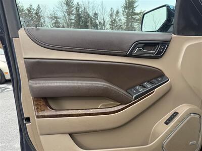 2019 Chevrolet Suburban LT   - Photo 9 - Jonestown, PA 17038