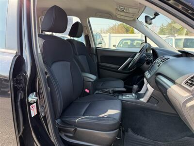 2016 Subaru Forester 2.5i   - Photo 21 - Jonestown, PA 17038