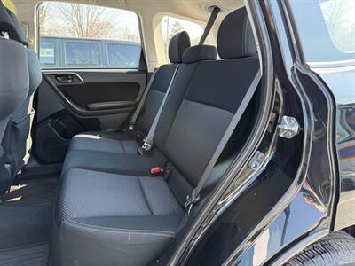 2016 Subaru Forester 2.5i   - Photo 11 - Jonestown, PA 17038