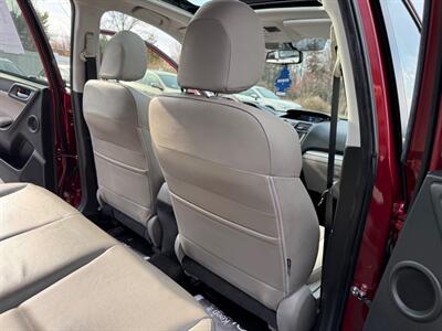 2015 Subaru Forester 2.5i Limited   - Photo 17 - Jonestown, PA 17038