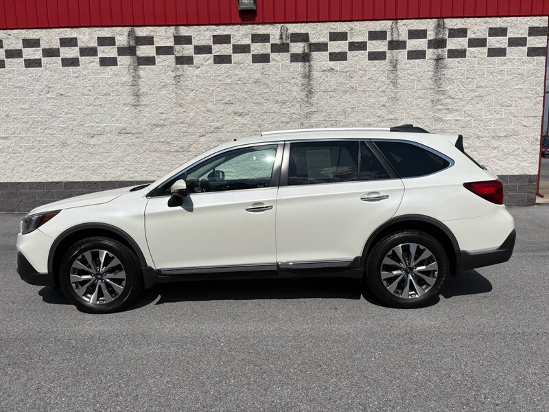 2019 Subaru Outback 2.5i Touring  