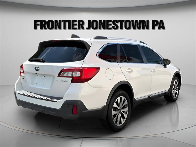 2019 Subaru Outback 2.5i Touring - Photo 5 - Jonestown, PA 17038