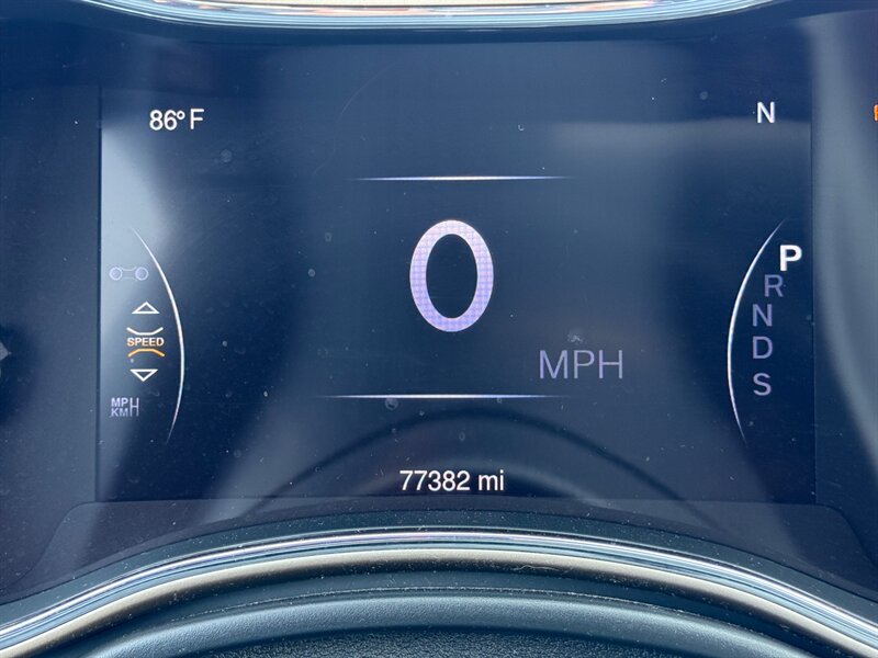 2015 Jeep Grand Cherokee Laredo photo 30