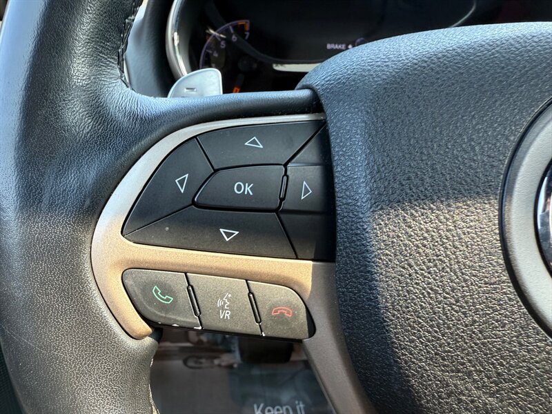 2015 Jeep Grand Cherokee Laredo photo 24