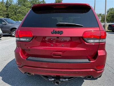 2015 Jeep Grand Cherokee Laredo   - Photo 7 - Jonestown, PA 17038