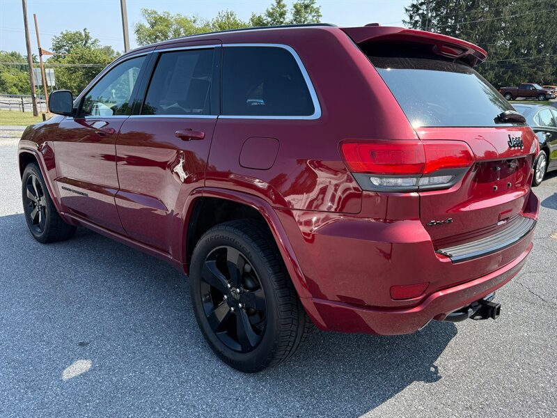 2015 Jeep Grand Cherokee Laredo photo 6