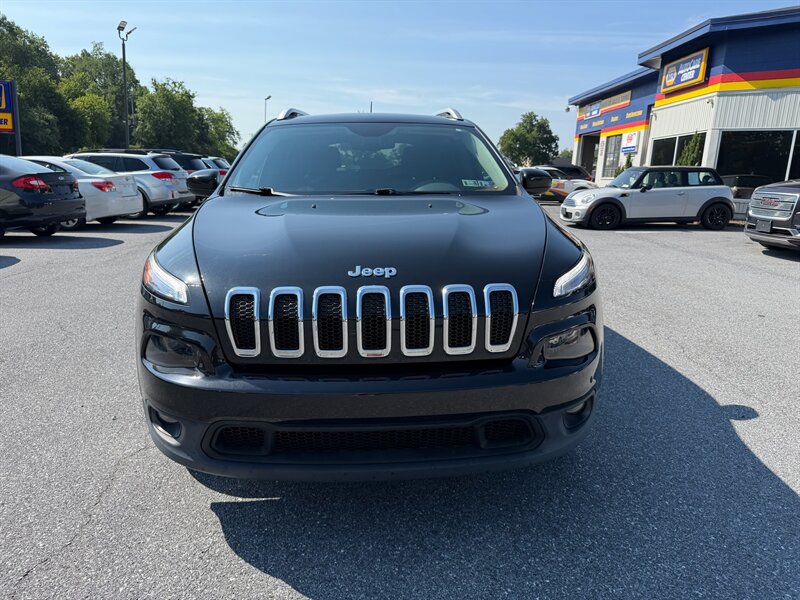 2016 Jeep Cherokee Latitude - Photo 3 - Jonestown, PA 17038