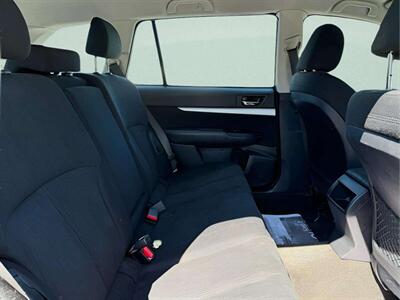 2013 Subaru Outback 2.5i - Photo 15 - Jonestown, PA 17038