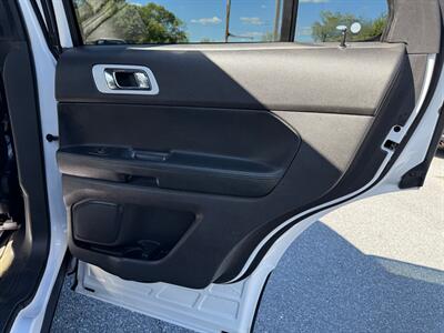 2013 Ford Explorer XLT   - Photo 17 - Jonestown, PA 17038