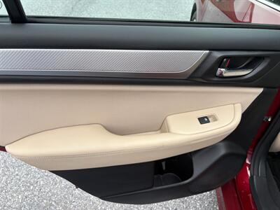 2016 Subaru Legacy 2.5i Premium   - Photo 16 - Jonestown, PA 17038