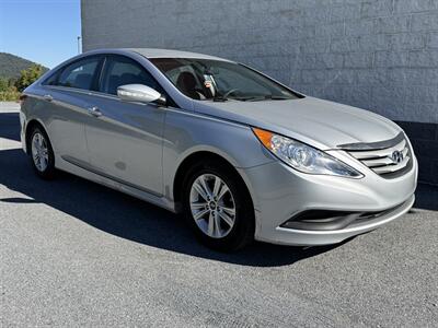 2014 Hyundai SONATA GLS - Photo 8 - Millerstown, PA 17062