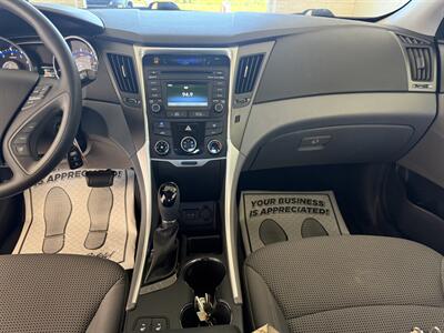 2014 Hyundai SONATA GLS - Photo 15 - Millerstown, PA 17062