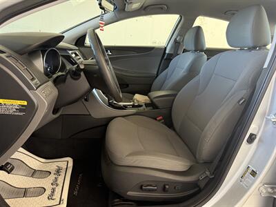 2014 Hyundai SONATA GLS - Photo 12 - Millerstown, PA 17062
