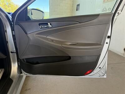 2014 Hyundai SONATA GLS - Photo 19 - Millerstown, PA 17062