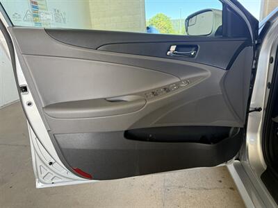 2014 Hyundai SONATA GLS - Photo 11 - Millerstown, PA 17062