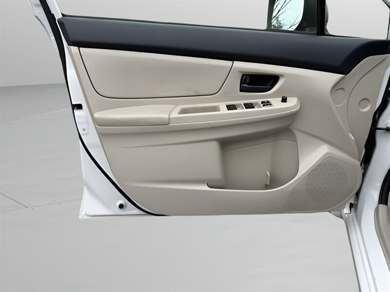 2012 Subaru Impreza 2.0I - Photo 10