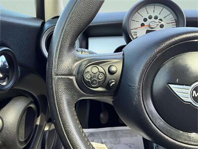 2013 MINI Hardtop Cooper - Photo 18 - Jonestown, PA 17038