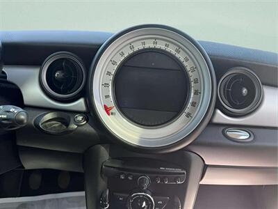 2013 MINI Hardtop Cooper - Photo 16 - Jonestown, PA 17038