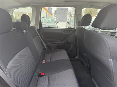 2015 Subaru Forester 2.5i Premium   - Photo 14 - Jonestown, PA 17038