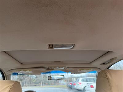 1999 Toyota Avalon XL   - Photo 19 - Jonestown, PA 17038