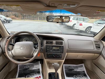 1999 Toyota Avalon XL   - Photo 17 - Jonestown, PA 17038