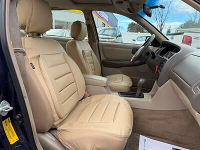 1999 Toyota Avalon XL   - Photo 16 - Jonestown, PA 17038