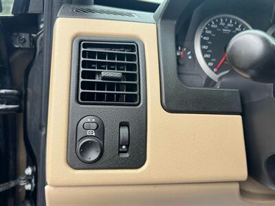 2005 Chevrolet Equinox LT   - Photo 20 - Jonestown, PA 17038