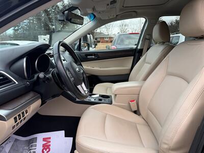 2017 Subaru Outback 2.5i Limited   - Photo 10 - Jonestown, PA 17038