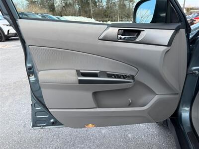 2013 Subaru Forester 2.5X Premium   - Photo 10 - Jonestown, PA 17038