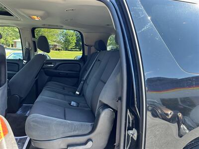 2009 GMC Yukon XL   - Photo 12 - Jonestown, PA 17038